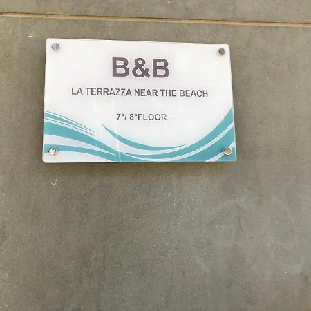 La Terrazza Near The 4* باري