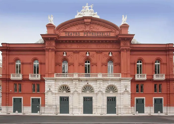 La Terrazza Near The 4*